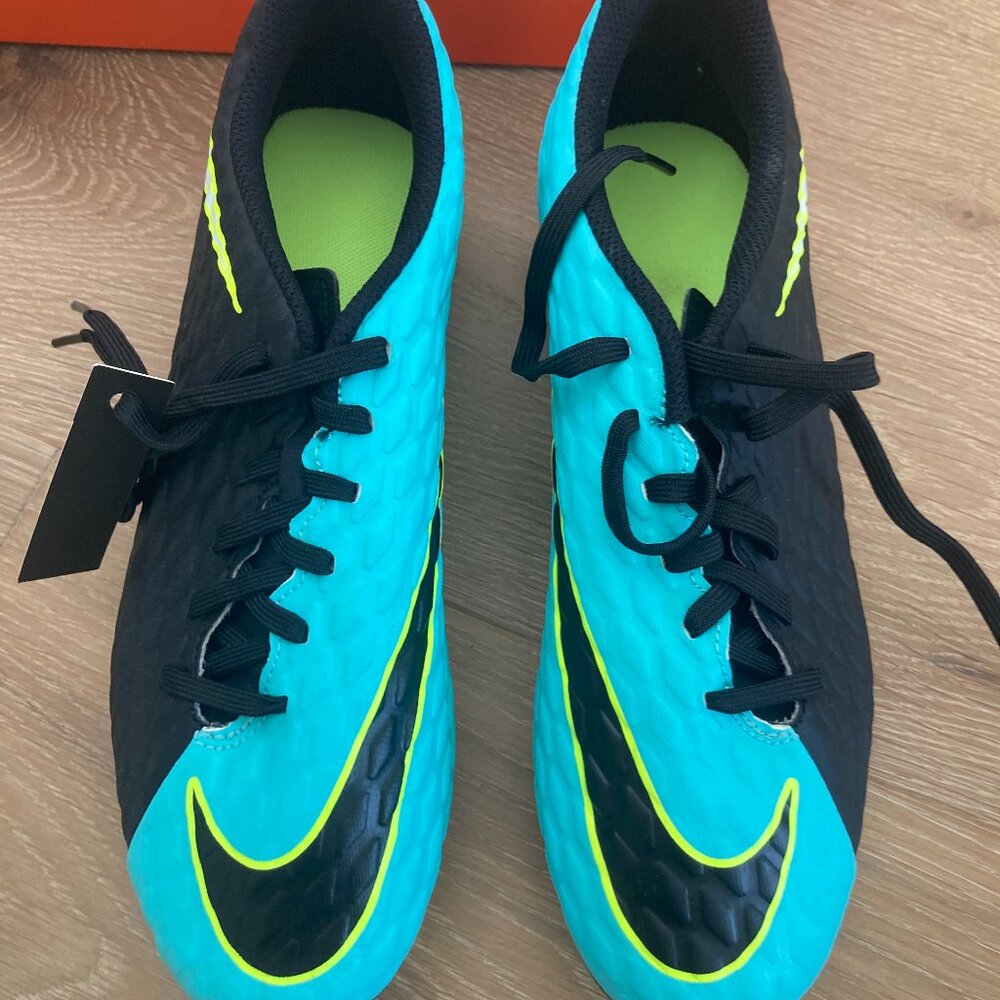 Nike Hypervenom Soccer Cleats, Size 10